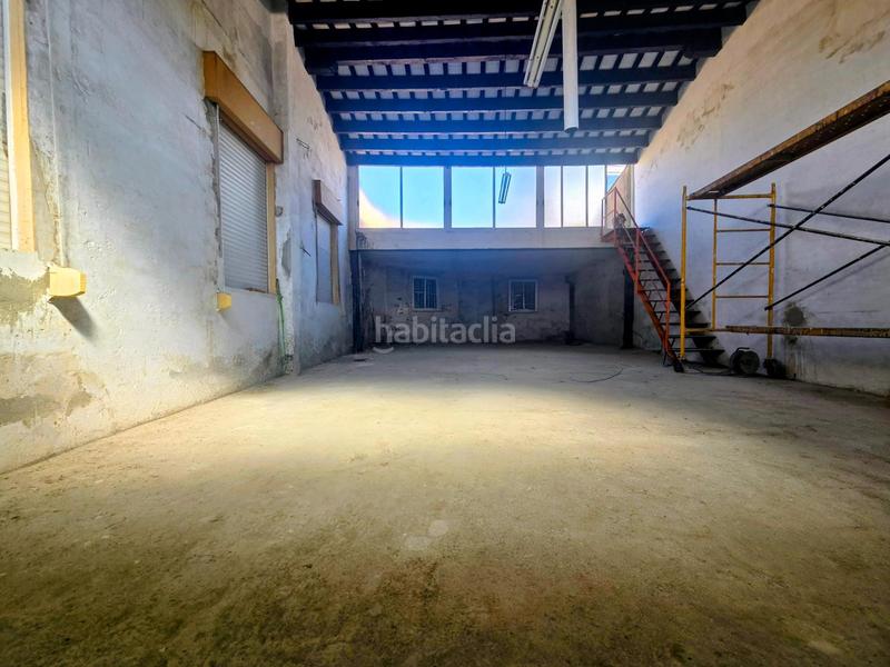 Foto 84e85906-1d77-46c6-ad92-03fd46bdac49. Édifice dans Canet de Mar