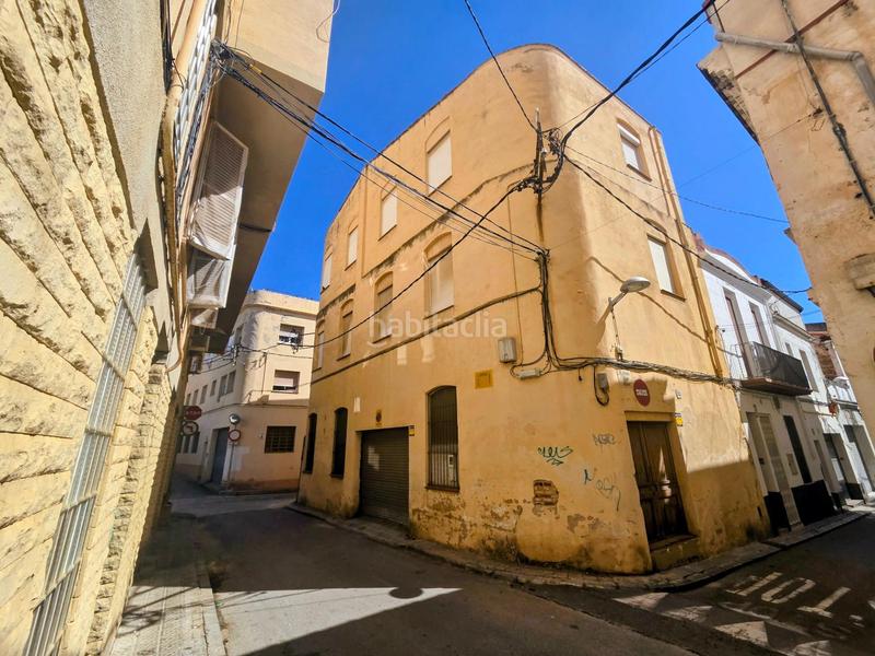 Foto ef820ff4-b9d9-4e18-944c-3ec5a9d535db. Edificio en Canet de Mar