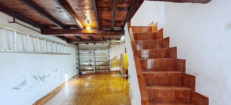 Foto 400891af-a1a9-4100-8264-fa94d2e13c74. Casa adosada en Grado