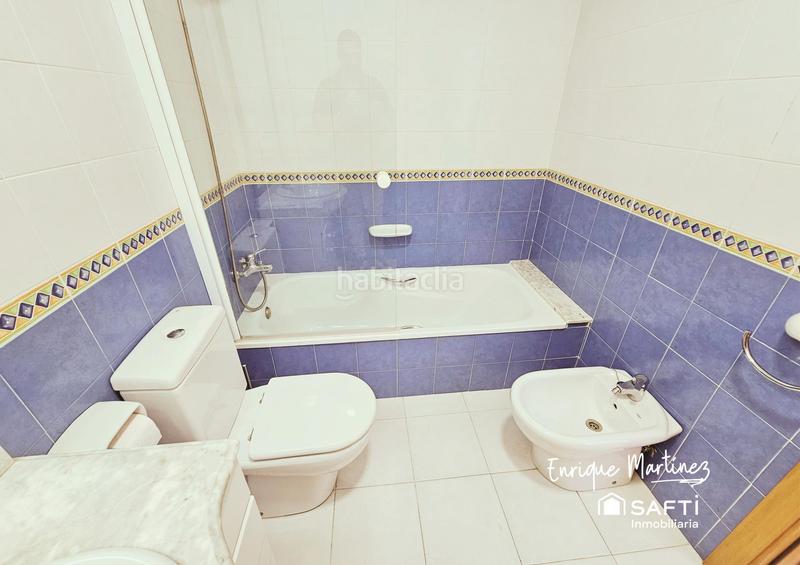 Foto 2161040d-0396-4a3d-812f-3f2a38920fca. Lloguer apartament amb calefacció aparcament piscina a Dénia