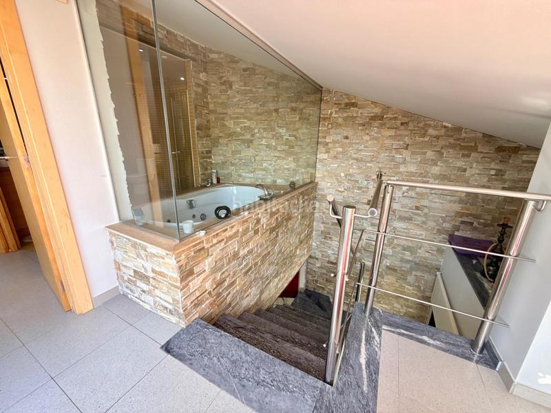 Foto 9179d162-4f50-4064-a956-c27506ce9515. Duplex avec chauffage piscine dans Fenals Lloret de Mar