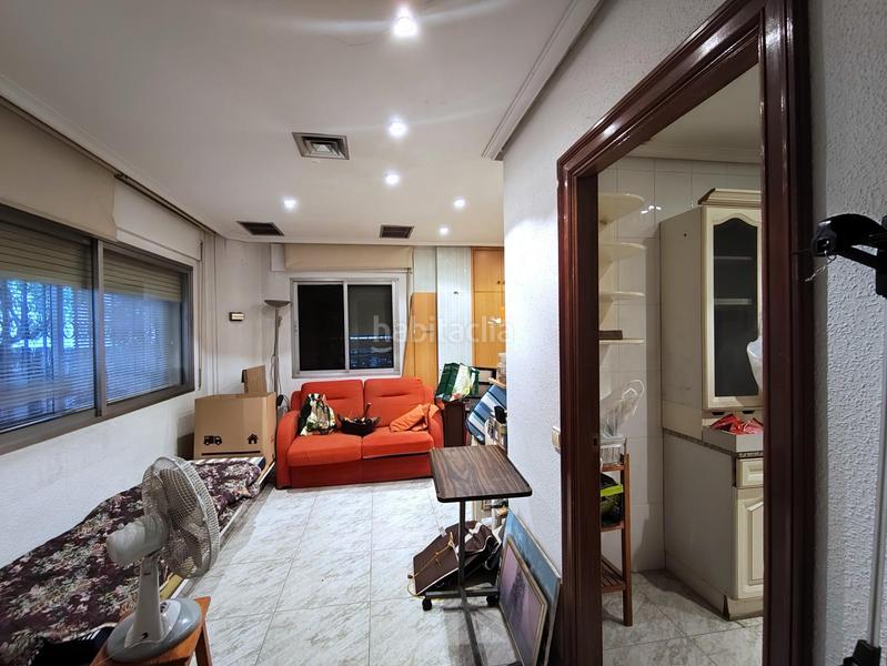 Foto 5aa0b821-b8a9-452c-8a22-8ee30b89f00e. Local comercial amb calefacció a Acacias Madrid