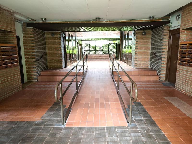 Foto 041f99d3-b833-4bf4-aa60-c7e62dc3df73. Locale commerciale con riscaldamento in Acacias Madrid