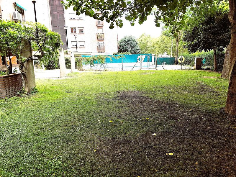 Foto d0307806-7eb7-4b12-8eab-485a2bbabd93. Locale commerciale con riscaldamento in Acacias Madrid