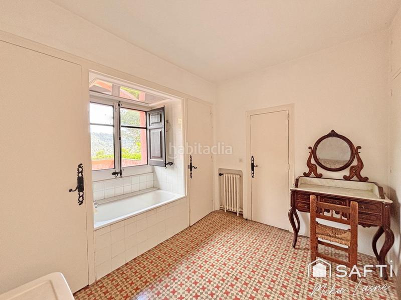 Foto ba049dc7-52be-4be2-bf11-57e8c0598209. Casale con riscaldamento parcheggio piscina in Vallvidrera - Tibidabo - Les Planes Barcelona