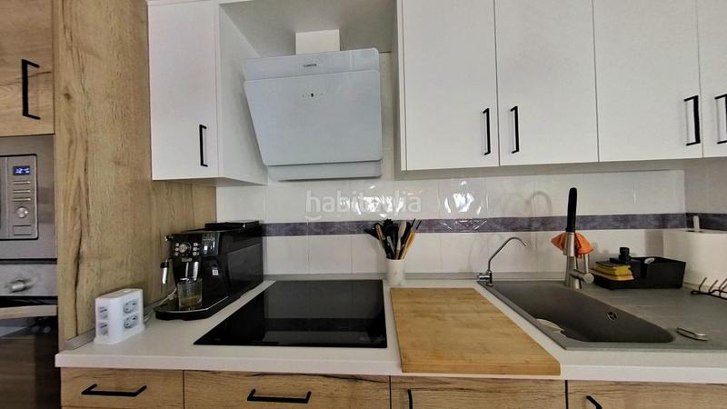 Foto aff11f9f-0c5a-4474-a313-fdefe49118b0. Appartamento con parcheggio in Las Trescientas-San Francisco-Ciudad Vergel Elda
