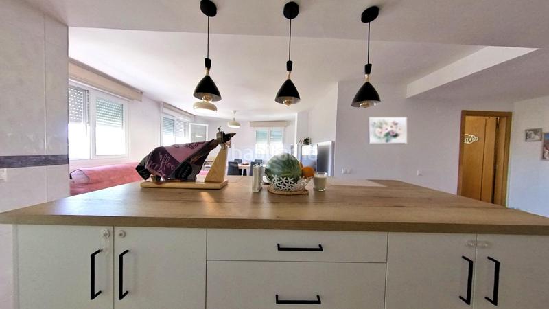 Foto 5f8f0c5e-2969-4f36-b5c2-2edbd9015d65. Appartement avec parking dans Las Trescientas-San Francisco-Ciudad Vergel Elda