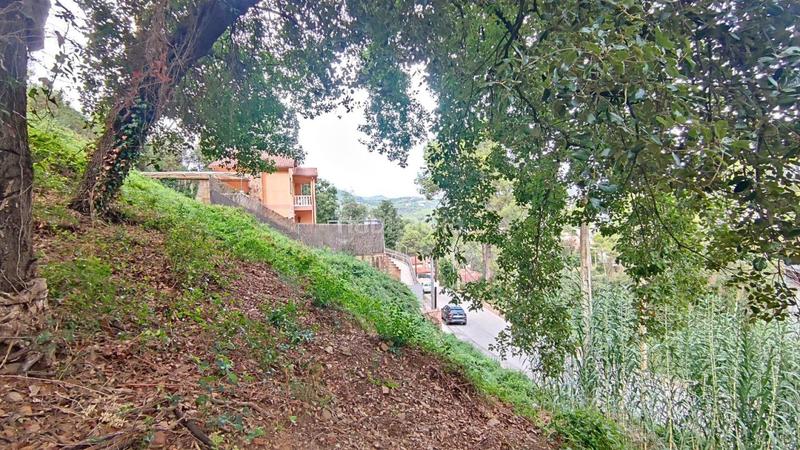 Foto ba2849a2-237a-4fc4-90f1-274b23f15212. Wohngrundstück in Cervelló