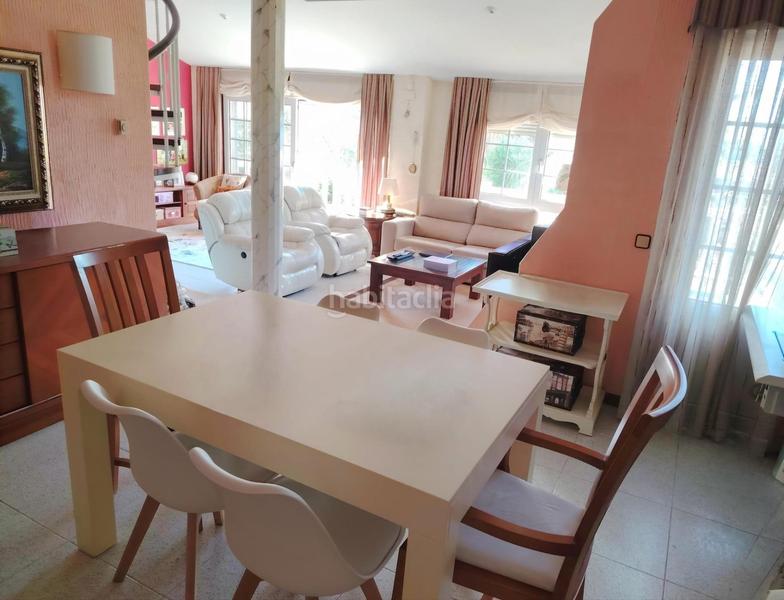 Foto 49122ee3-0f39-4fa5-9df1-3f6a21c085a0. Casa con parcheggio piscina in Teis Vigo