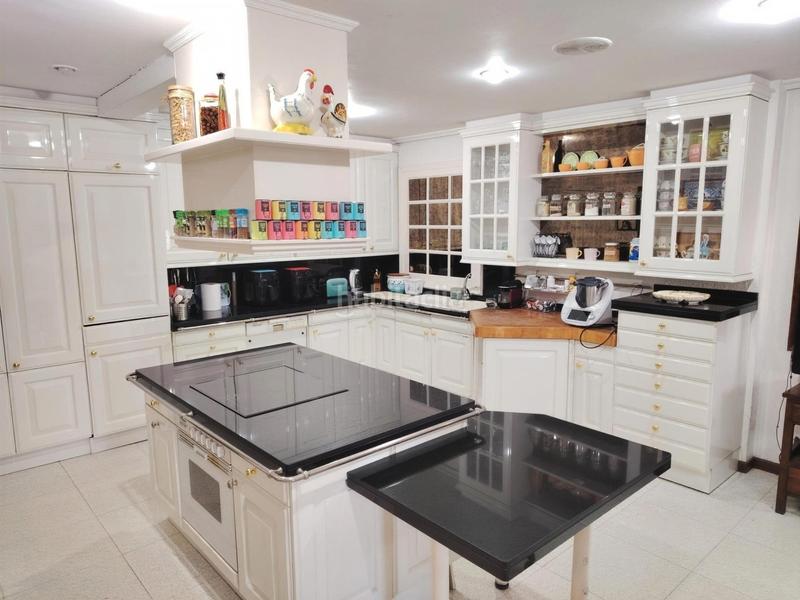 Foto b48155a5-3a87-4a38-a85c-7cbcfe0a6dda. House with parking pool in Teis Vigo