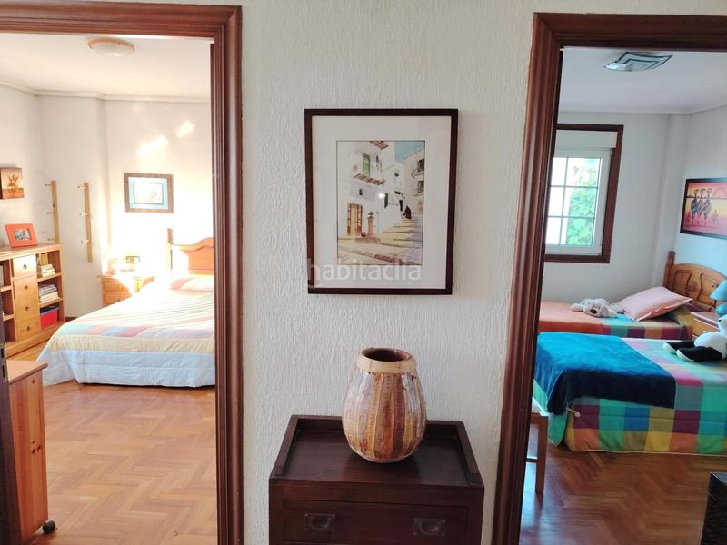 Foto f407fef9-2dd4-4a1c-ad9b-5b5a1c593eea. House with parking pool in Teis Vigo