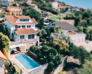 House in Teis