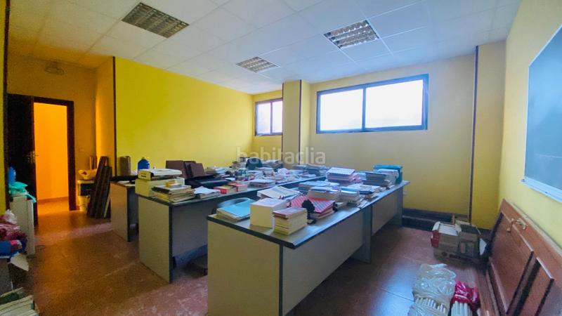 Foto 354361fd-5f2b-44fd-adaa-348cedfbe54b. Geschäftsraum in El Cristo Oviedo