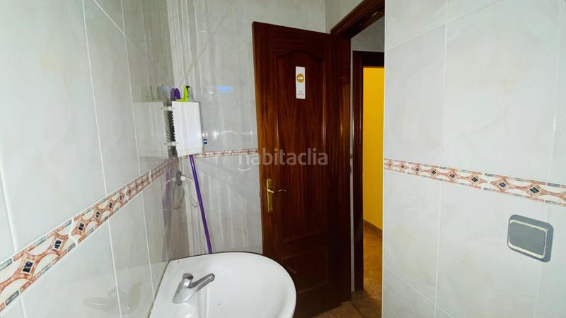 Foto 3f9d6581-44d5-4996-ab07-54304845c478. Local commercial dans El Cristo Oviedo