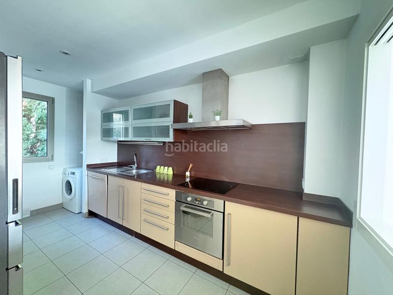 Foto 03e9d1e3-5854-4e78-a6bc-da35584c4da1. Lloguer casa aparellada amb aparcament piscina a Manacor