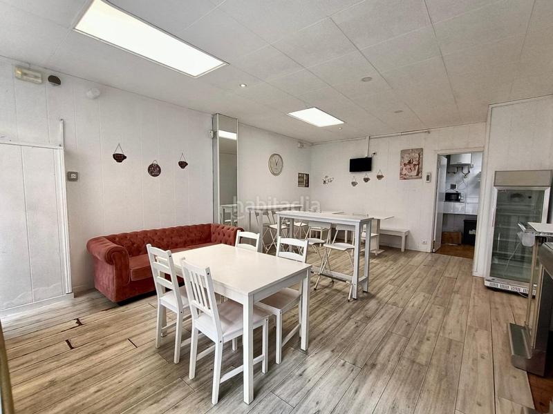 Foto 203f777b-cf4d-4960-a7b9-bc011c6018c5. Local comercial en Centre Pineda de Mar