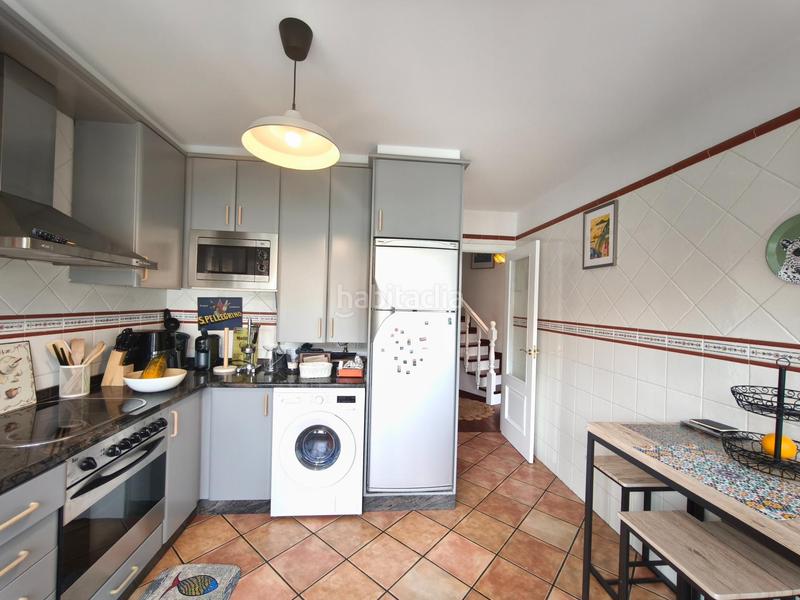 Foto ad9e2aa7-b531-4470-a507-378f6719e581. Duplex avec chauffage parking dans Bertamirans Ames