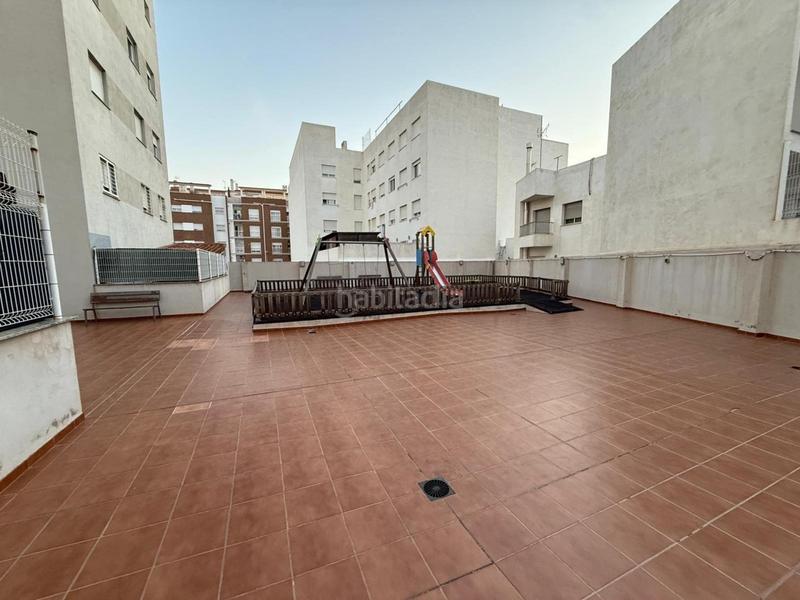 Foto 500aacfb-abc3-4ada-b80a-198ad1387402. Appartamento con riscaldamento parcheggio in Centro Almazora / Almassora