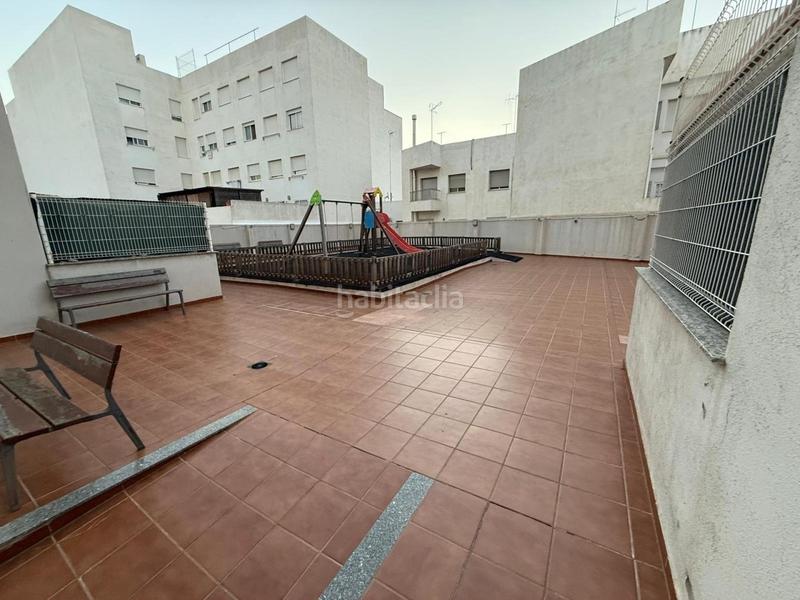 Foto 70df6f4f-9599-4ca0-a1e1-1151278cd1e9. Etagenwohnung mit heizung parking in Centro Almazora / Almassora