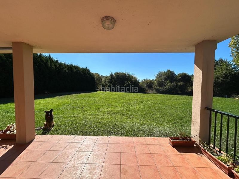 Foto 7ff8f4ca-b37b-4318-a8bf-09dc58cee666. Casa amb aparcament a Bugallido Ames