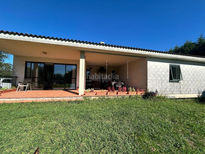 Foto b308512b-af85-4124-aab7-e9bf85908fd2. Casa amb aparcament a Bugallido Ames