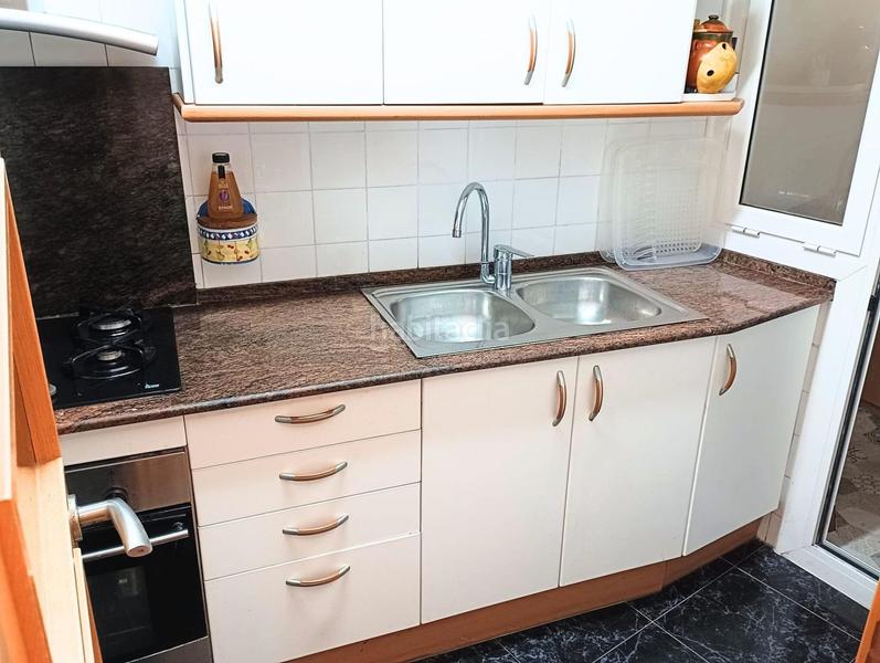 Foto 200f61c8-02f9-4509-bea0-5483d2cc15b5. Appartamento con riscaldamento parcheggio in Baixador Castelldefels