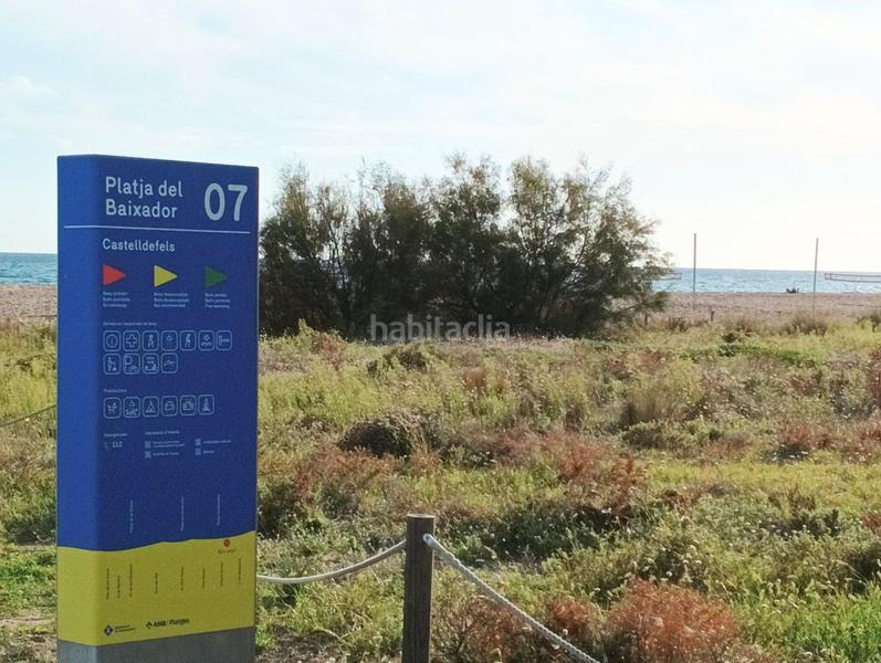 Foto aa79816d-1d89-4844-a76d-ce90c1154e89. Pis amb calefacció aparcament a Baixador Castelldefels