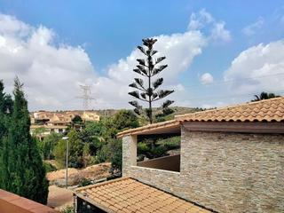 House in Alfinach - Monasterios