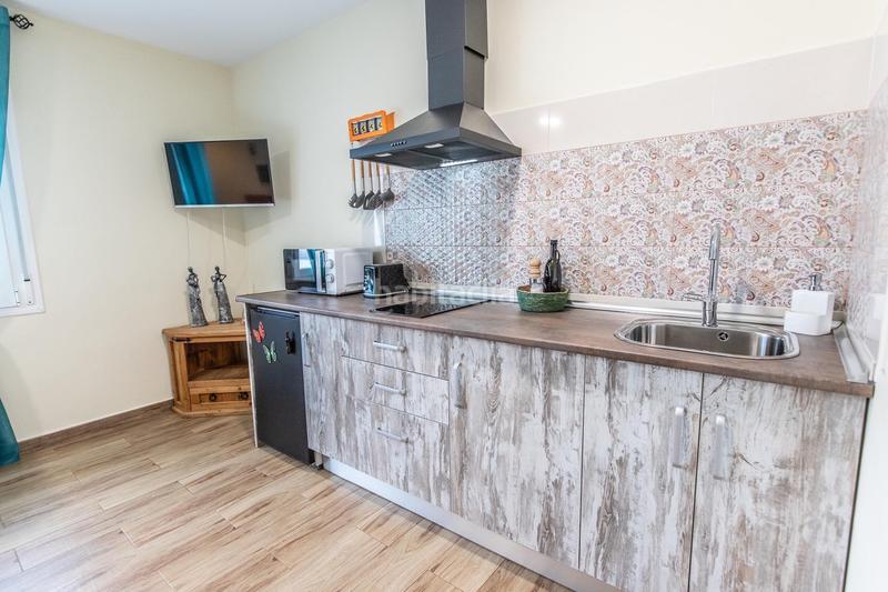 Foto 8394030e-5adb-470a-8593-e11b5fe68336. Casa bifamiliare in Santiago - Pontones