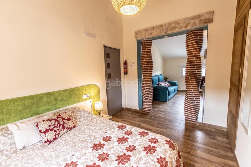 Foto e4f69b30-fc1f-41ad-961f-36b24e7604c8. Casa bifamiliare in Santiago - Pontones