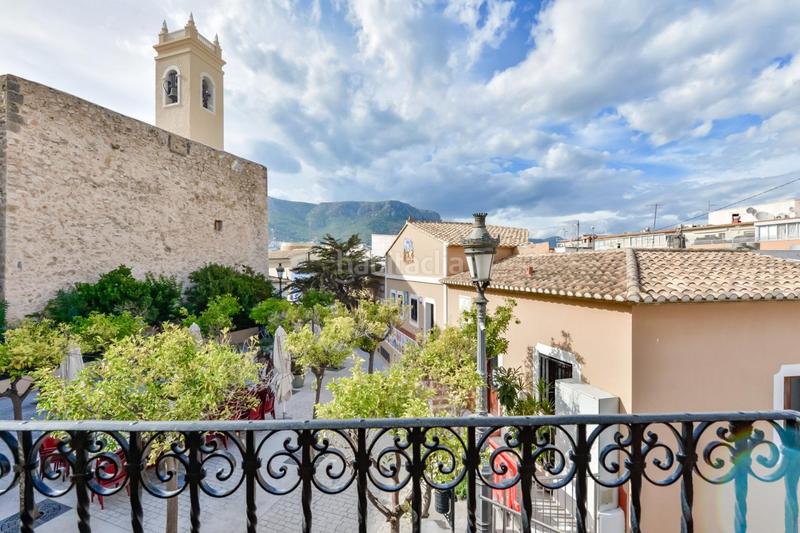 Foto d0f2a2cf-d8f9-4377-ad13-36b55346999f. Casa adosada en Pueblo Calp