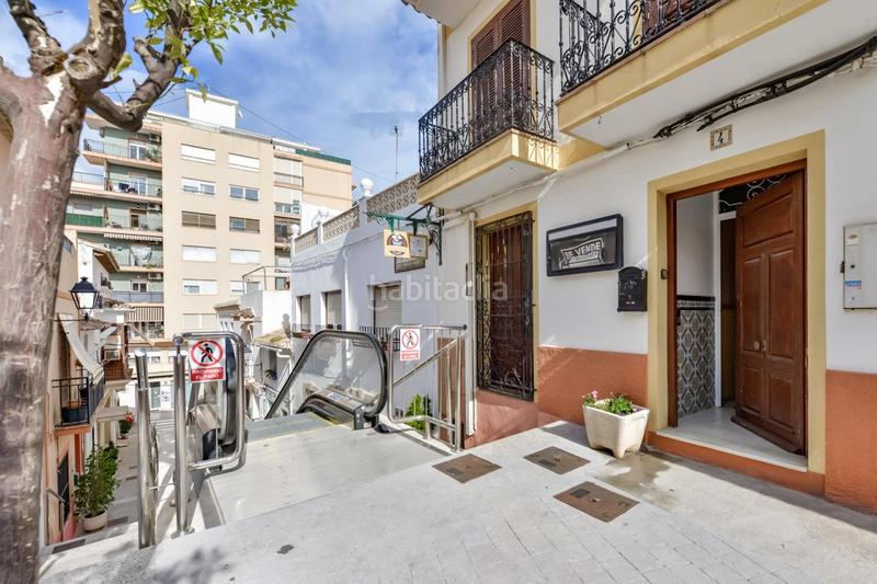 Foto b8a9605b-e211-41b6-b083-bd284fd3f3a9. Casa adossada a Pueblo Calp