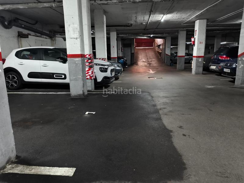 Foto eeb431b1-51b0-418c-9f33-727dbb7d82e3. Parking coche en Montesa Esplugues de Llobregat