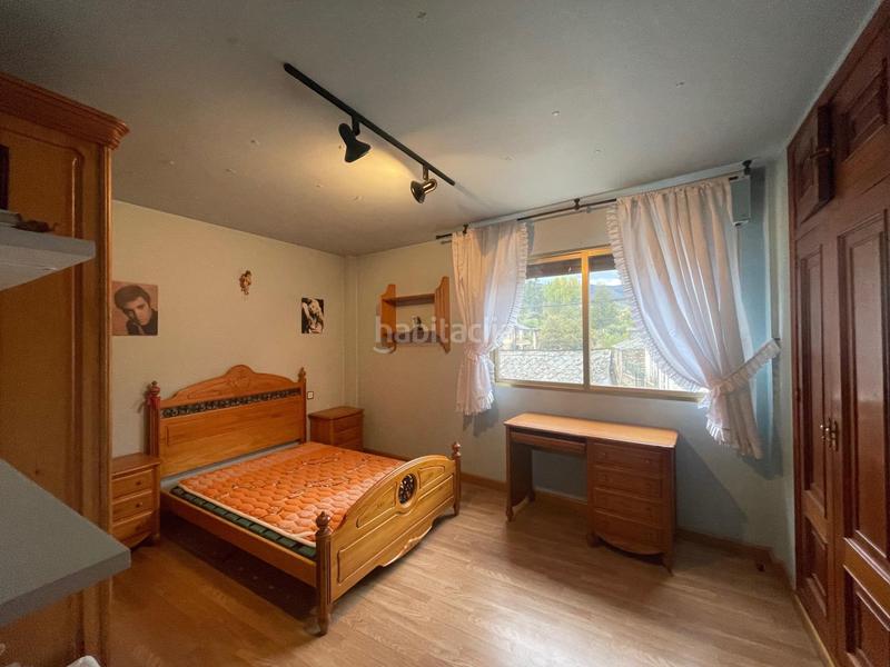 Foto 3f1aeb86-85a6-4b01-ab1e-3ea61ea21635. Casa adossada amb calefacció aparcament a Área Rural Sur Ponferrada