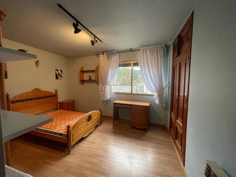 Foto 62cd97cf-25c1-47d7-b0e6-f5e49596eae7. Casa adossada amb calefacció aparcament a Área Rural Sur Ponferrada