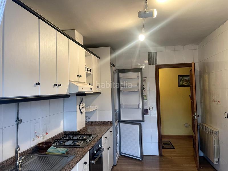 Foto 7999c5b4-124a-4d0d-90b7-b4155377fe24. Maison jumelée avec chauffage parking dans Área Rural Sur Ponferrada