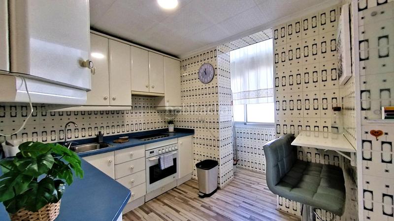 Foto f14c534a-3850-41a1-9ba8-2493d21e91dc. Appartamento in Los Ángeles Alicante