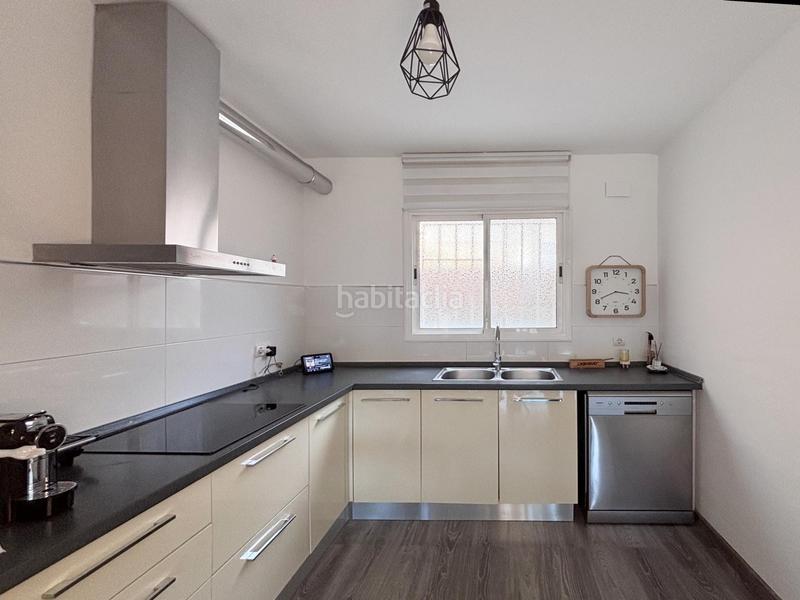 Foto c4d55c41-ad39-4058-b153-860d3c8acc21. Casa adossada amb piscina a Can Girona - Terramar - Vinyet Sitges