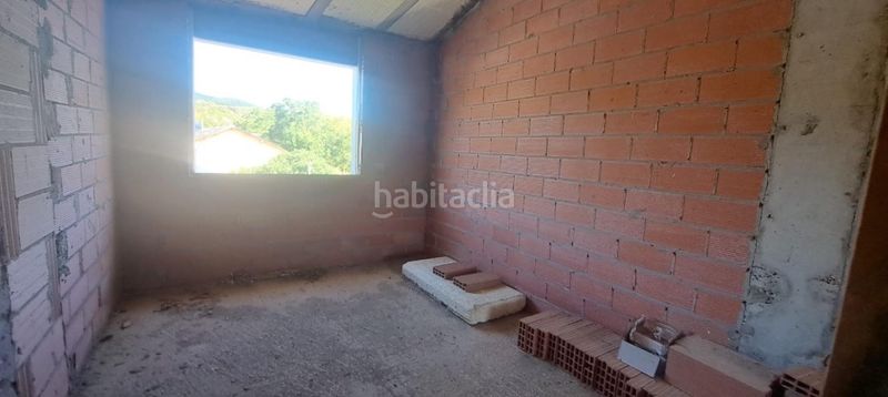 Foto 37ad8a1b-85d6-4d0d-a5d1-60e574c00837. Edificio en Villafranca del Bierzo