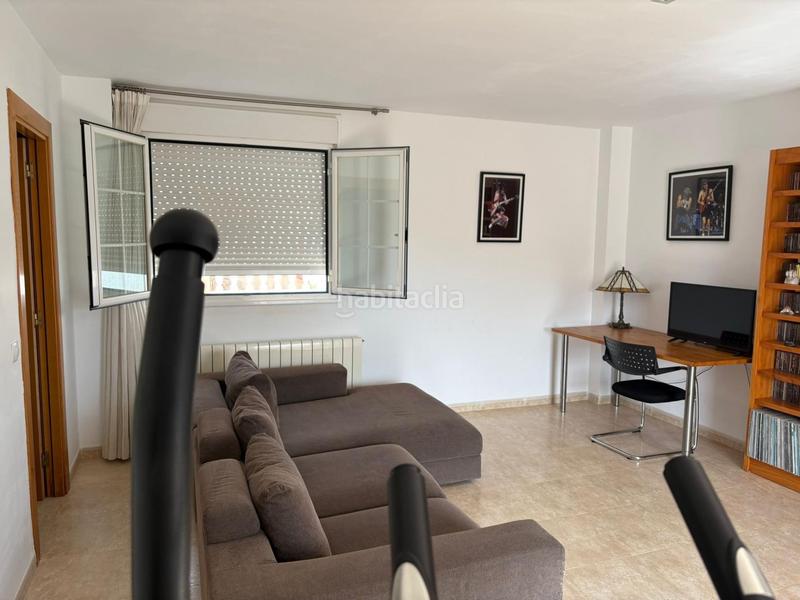 Foto ad89c240-1893-4855-977b-3263fc4284e7. Casa adossada amb calefacció aparcament a Bulevar del Xúquer Cullera