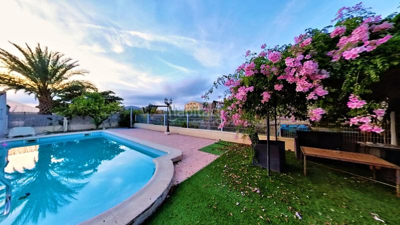 Foto 8fa27238-1168-49b3-ab35-9de86f122292. Mas avec chauffage parking piscine dans Novelda