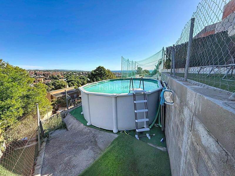 Foto 4ff9ee61-888f-4b39-8d56-5ac49460d440. Casa bifamiliare con riscaldamento parcheggio piscina in Segur de Calafell