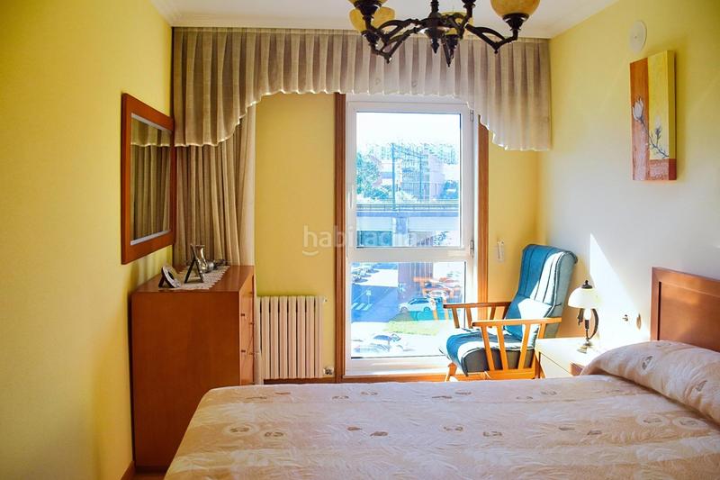 Foto e6ab0f14-fc86-44bc-a0dd-fee4dfe6edd5. Location appartement avec chauffage parking dans Castiñeiriño - Cruceiro de Sar Santiago de Compostela