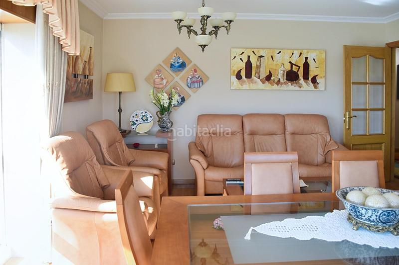 Foto 6e4fde4b-4f15-4bd4-9220-5c0e8420edb0. Rent flat with heating parking in Castiñeiriño - Cruceiro de Sar Santiago de Compostela