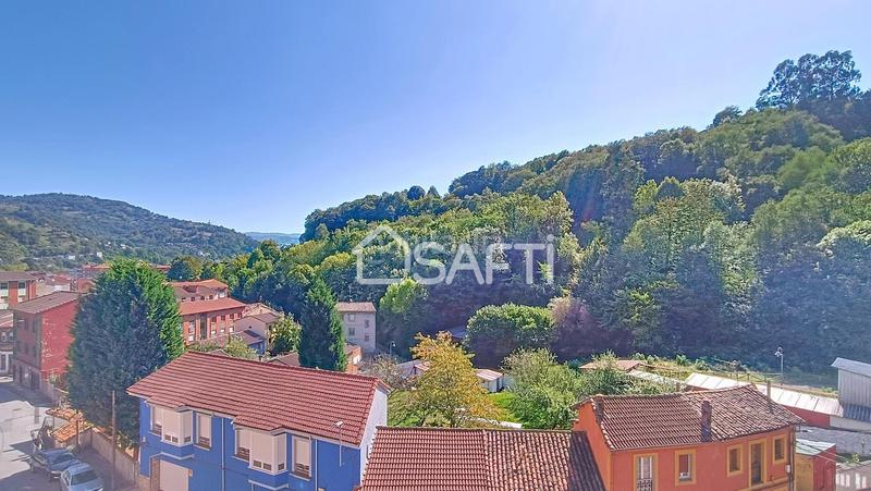 Foto 2b668ddd-92af-4ee2-85f0-b0d748ca4776. Rent flat with heating in Sama Langreo