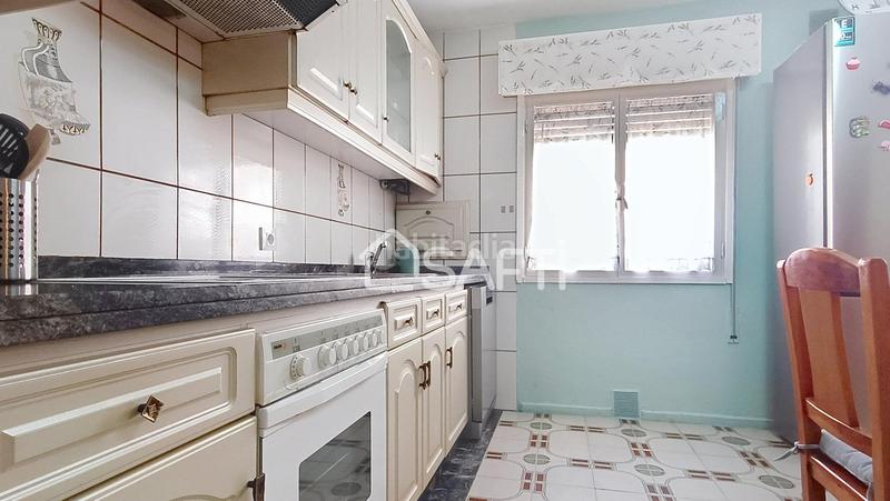 Foto 2bf94aa6-e177-43a4-bb11-0840cb893c7a. Rent flat with heating in Sama Langreo