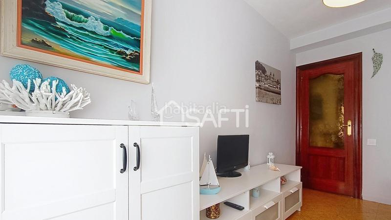Foto 37cdd755-22d0-43d4-a1c2-c267b35be255. Rent flat with heating in Sama Langreo