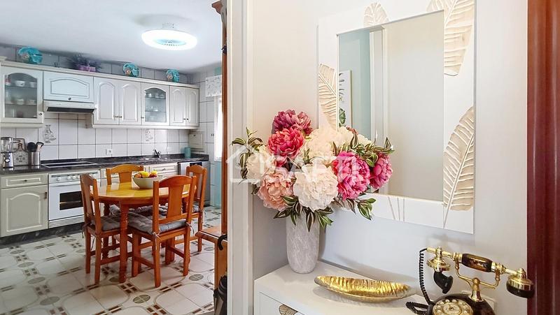 Foto 80daf668-5c0c-4dc1-86a3-05ecc2b2bda4. Rent flat with heating in Sama Langreo