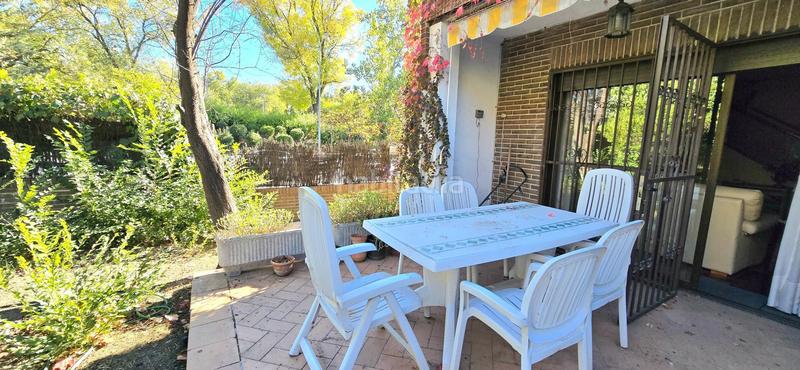 Foto ea4b87e7-d029-480a-9402-4f00b552ac79. Casa aparellada amb calefacció aparcament piscina a Rozas de Madrid (Las)