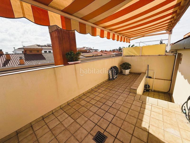 Foto 5a3afb09-0042-4eeb-85e9-11685059917c. Duplex avec chauffage parking dans Centre Pineda de Mar